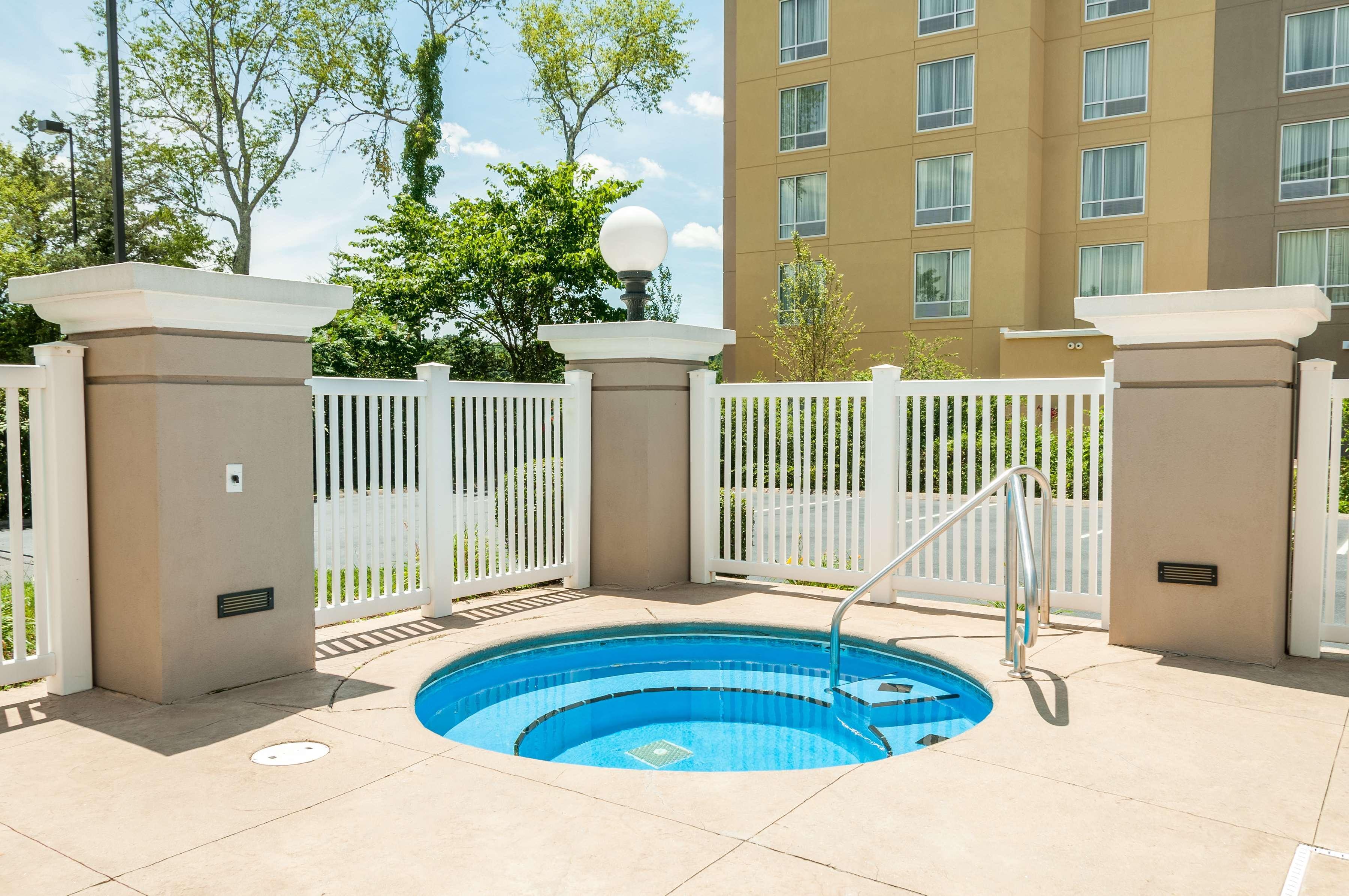 Country Inn & Suites By Radisson, Cookeville, Tn Bagian luar foto